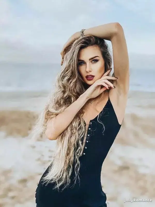 Viktoria Profile image 3